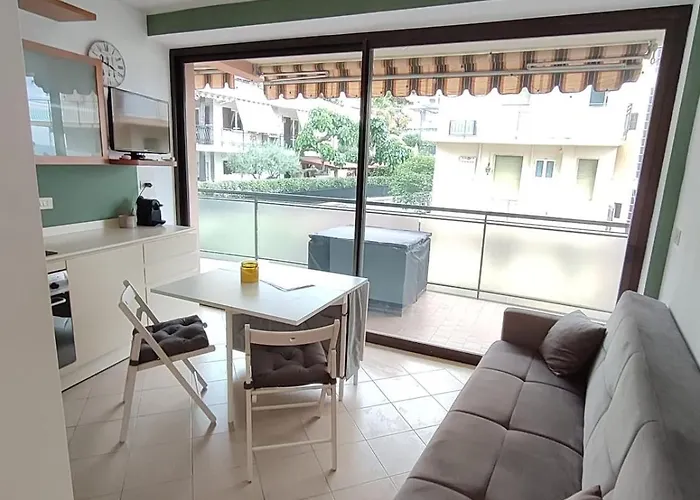 Uno Scorcio Sul Mare * Sanremo